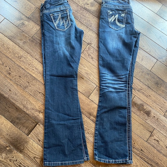 2 maurices jeans - Picture 2 of 2